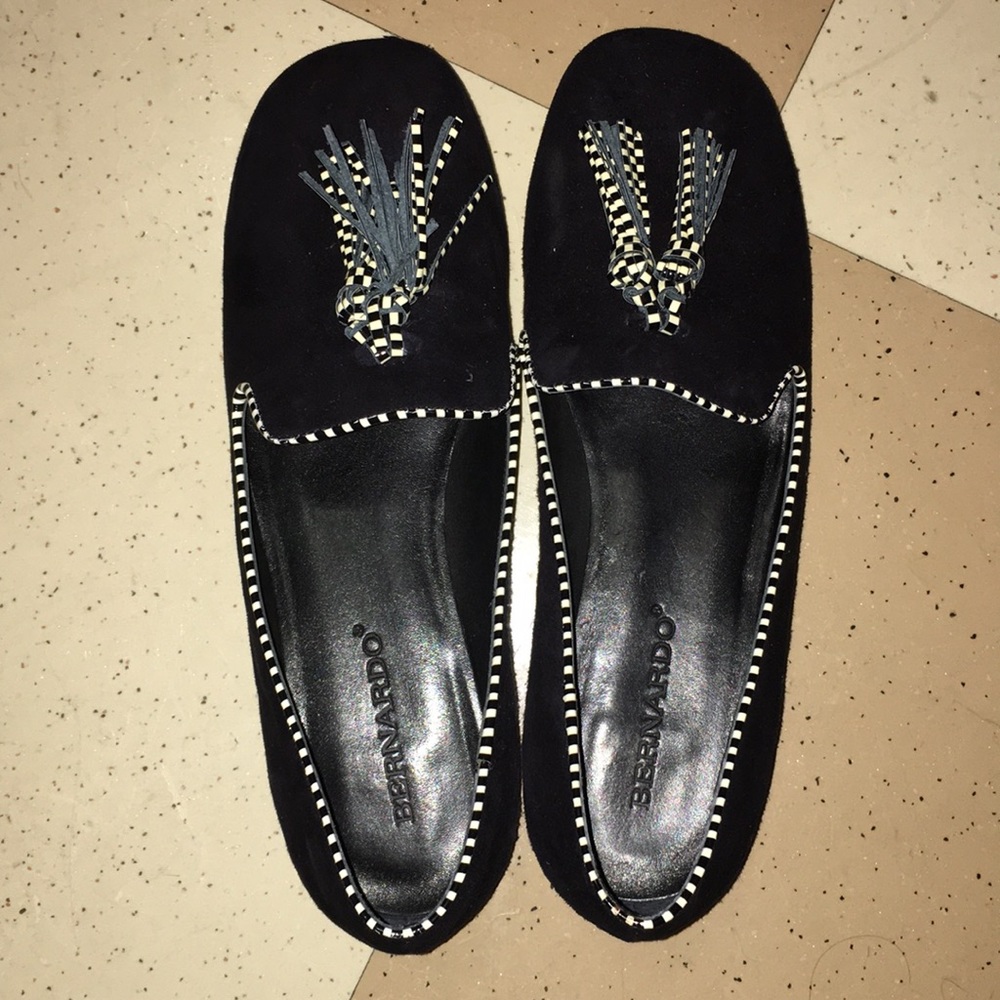 Bernardo black loafers